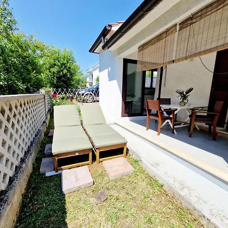 Villa Aleksandar Porec Exterior photo